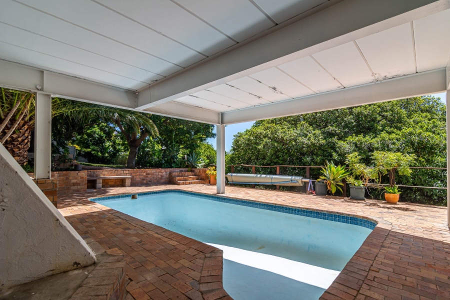 11 Bedroom Property for Sale in Gordons Bay Village Western Cape